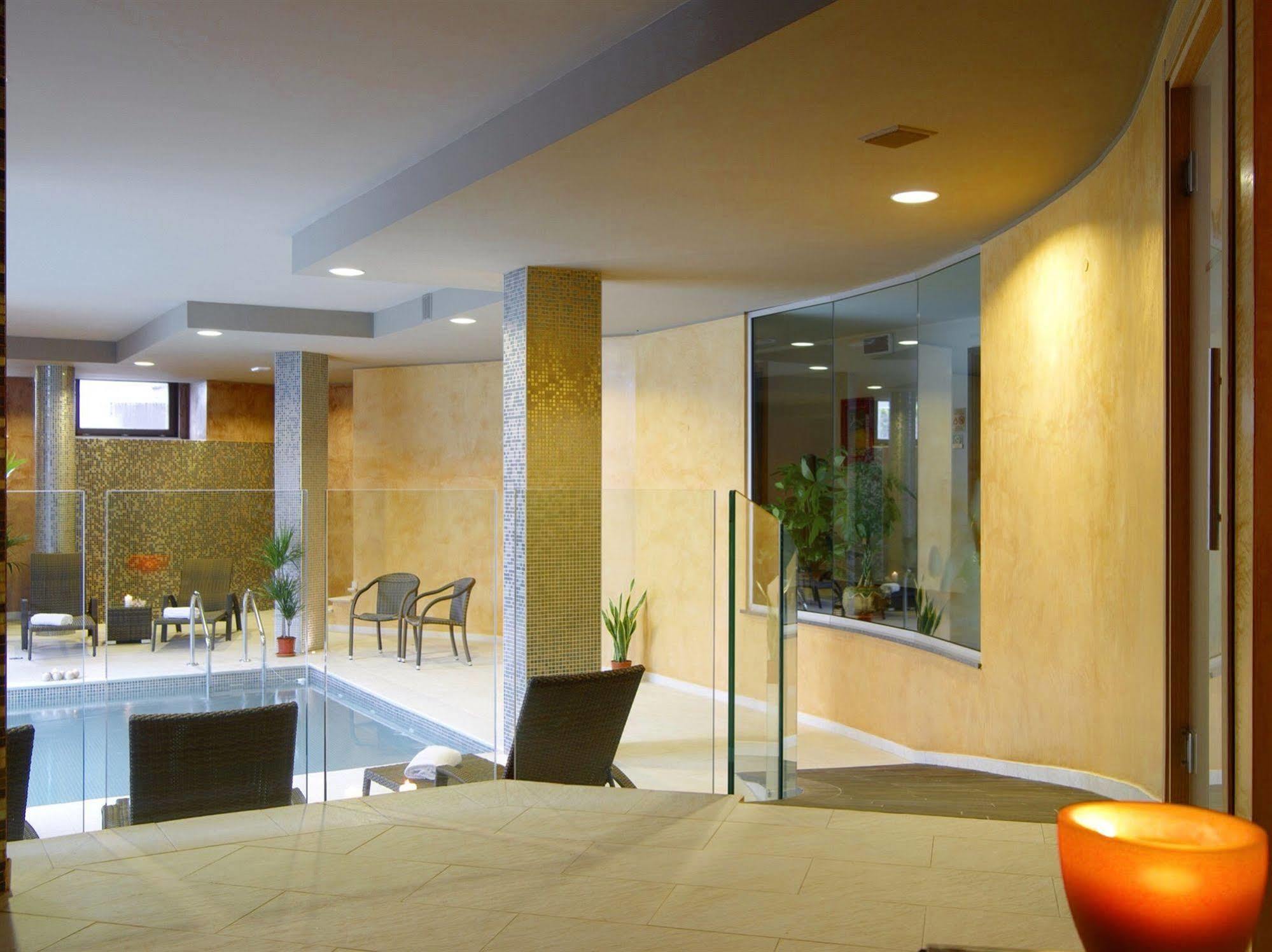 Hotel Natura Кастель-ди-Сангро Экстерьер фото